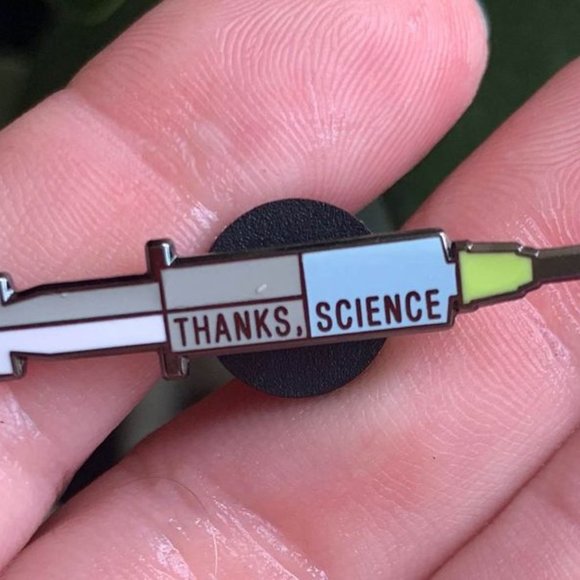 Jewelry - New “Thanks Science” enamel pin
